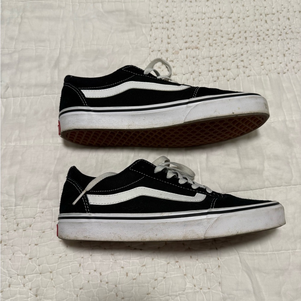 Black Vans